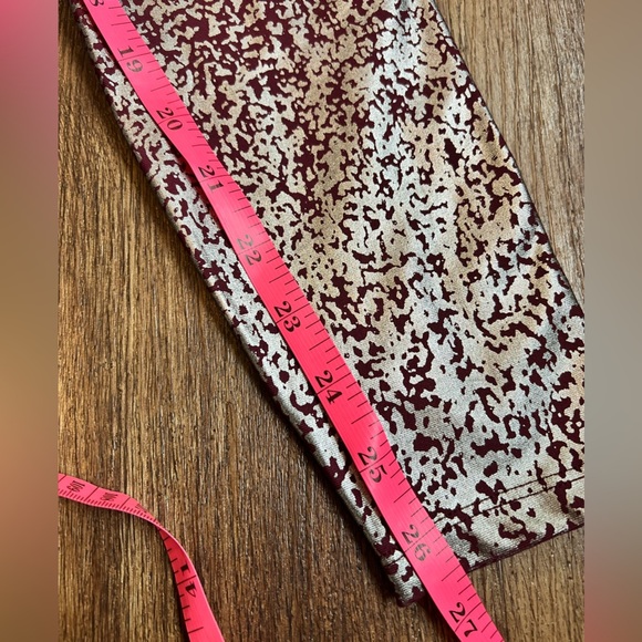 Beyond Yoga Burgundy Silver Ombre Speckled High Waisted Midi Legging Sz S - Picture 5 of 7